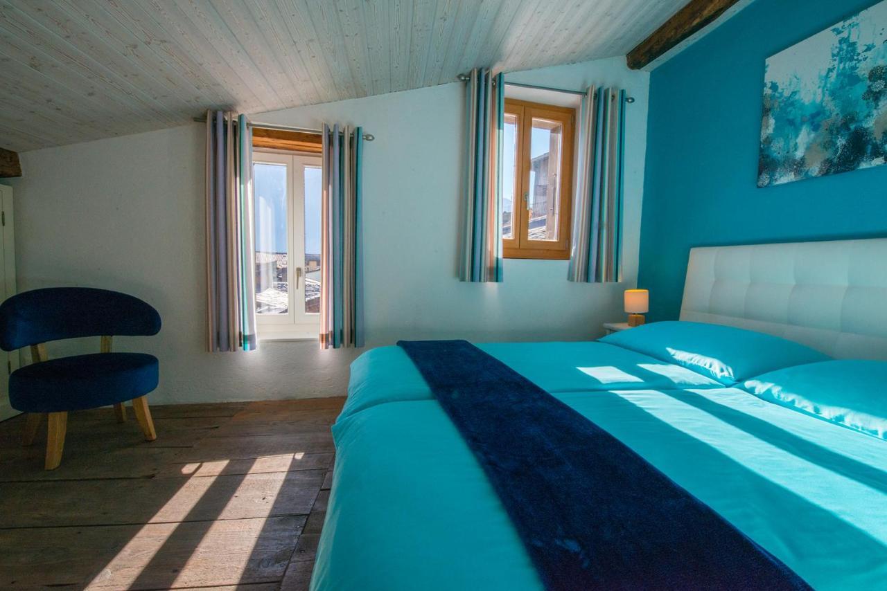 Chez Constance Hotel Saillon Kültér fotó